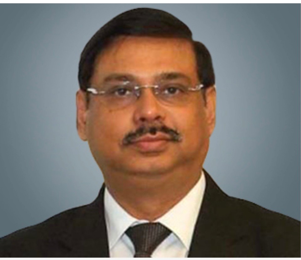 Mr. Derek M Shah